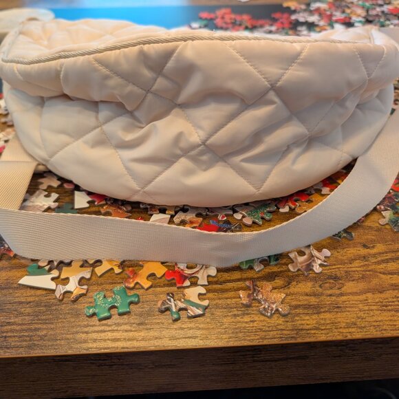 Uniqlo Large Quilted Half Moon Bag - Picture 3 of 10